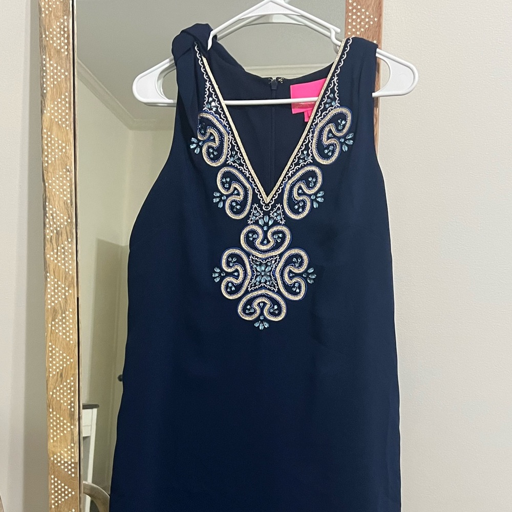Lilly Pulitzer Size 4 Blue Shift Dress with Gold/Blue Detail